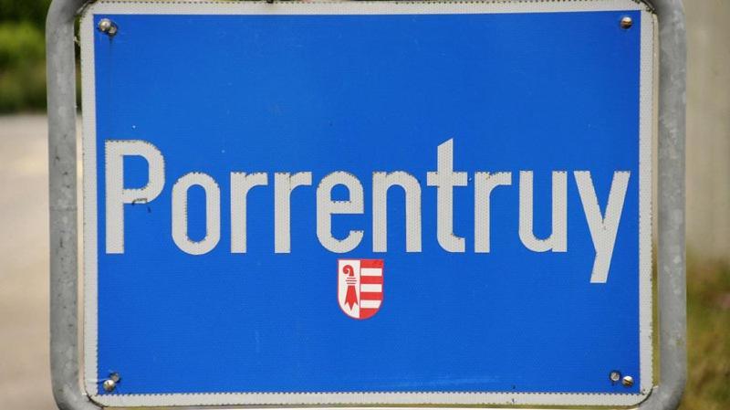 Vivez un conte de fée dans la pièce ronde d'une tour médiévale Porrentruy Exterior foto