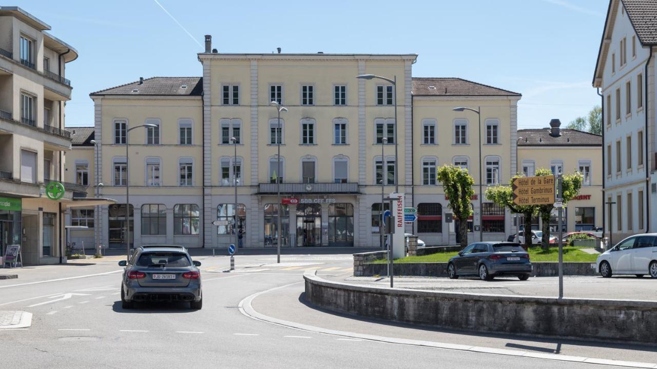 Vivez un conte de fée dans la pièce ronde d'une tour médiévale Porrentruy Exterior foto